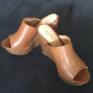 Report Platform Slide Sandals Sz 6